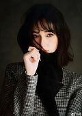 А И Ся (A Yi Xia)