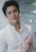 Марк (Mark Prin Suparat)